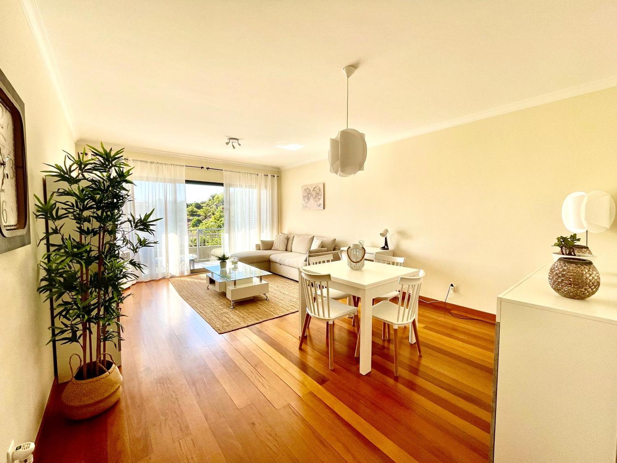 Апартаменты Plaza Charming Flat Санта-Крус Экстерьер фото